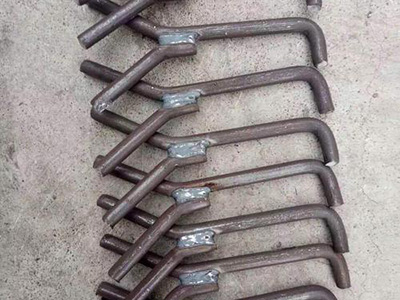 耐高溫龜甲網(wǎng)可以達(dá)到溫度